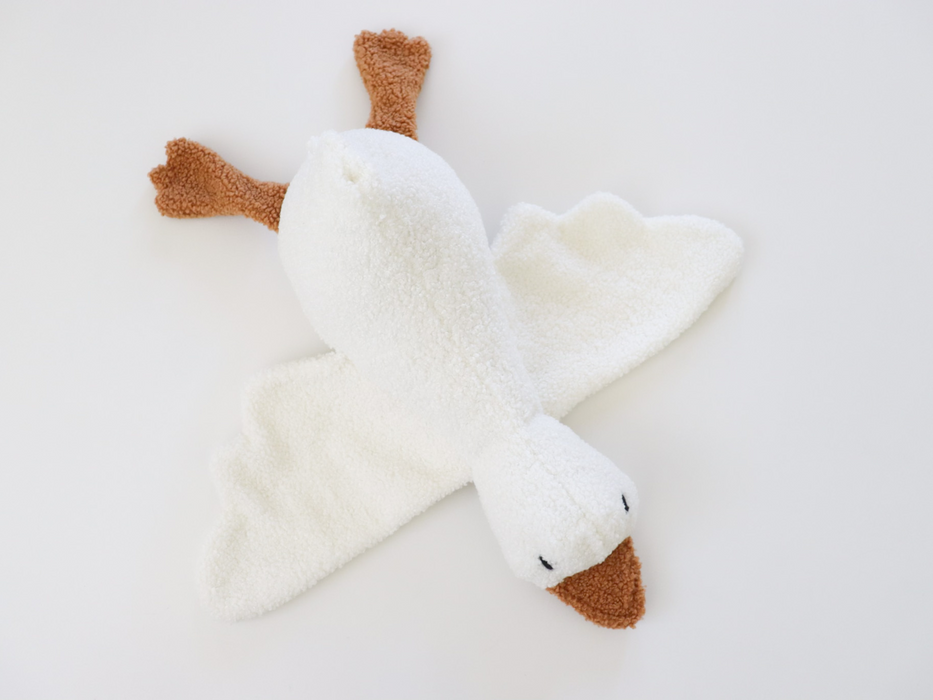 Henry & Flo | Cuddle Goose Plush Toy